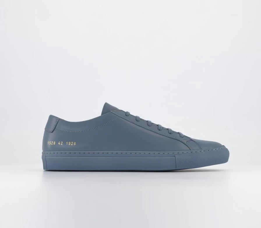 Common Projects Men's Achilles Low Top Sneakers in Blu Stone