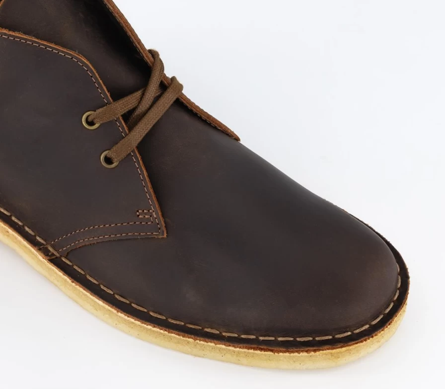 Clarks Originals Men's Beeswax Desert Boots - Classic Leather Casual Footwear