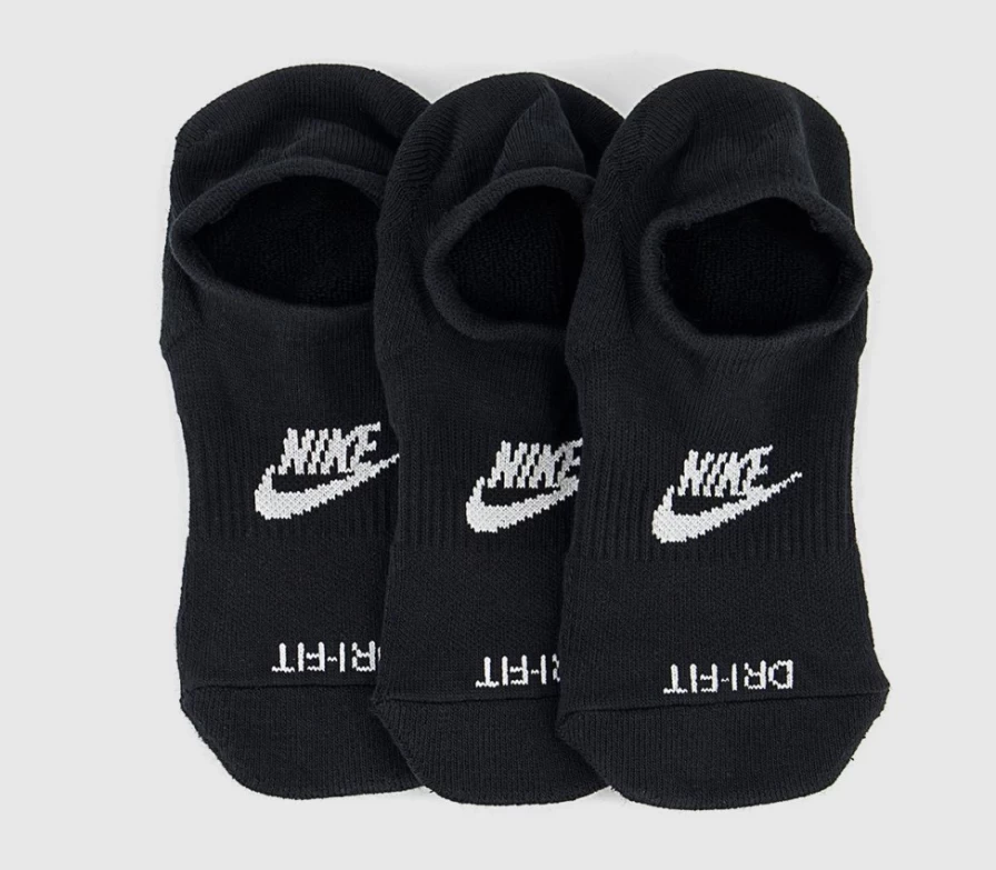 Nike Men's Black & White Football Socks - Cushioned Footie Socks for Sports & Training
