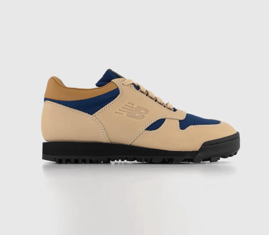 New Balance Rainier Men's Trainers in Dune Beige Navy - Lightweight Running Shoes for Men