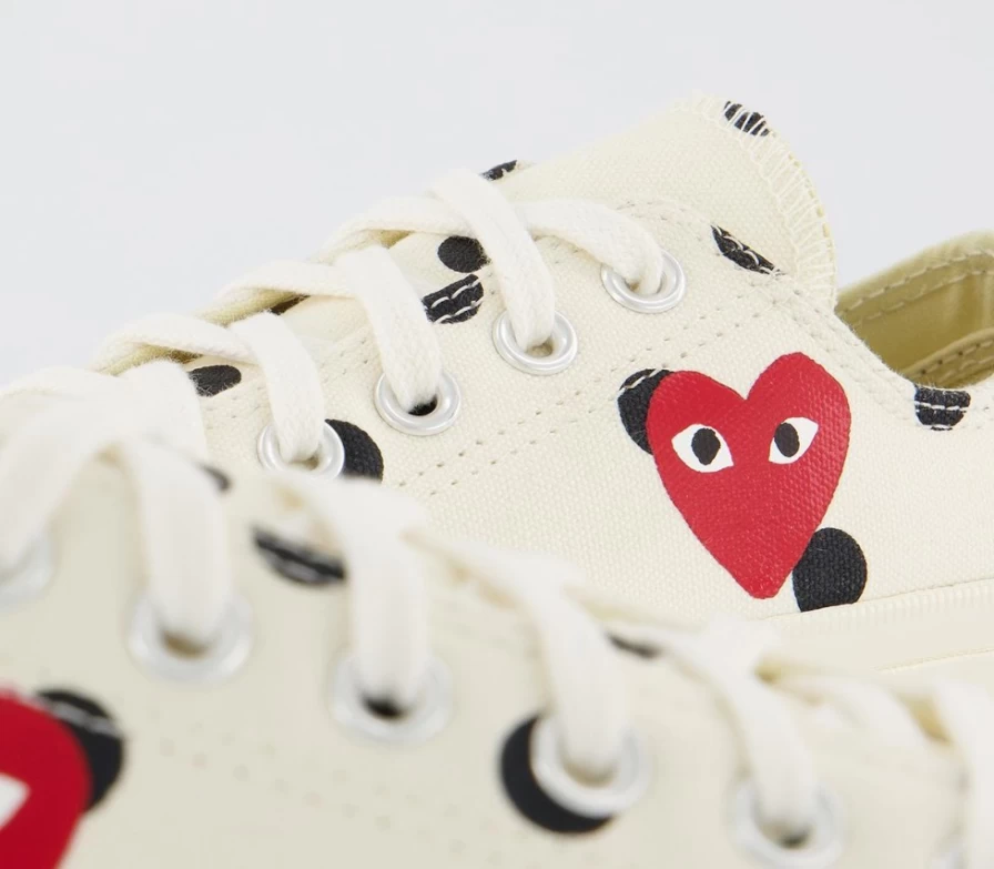 Comme Des Garcons Play x Converse Chuck 70 Low Top Sneakers in Polka Dot Off White for Men