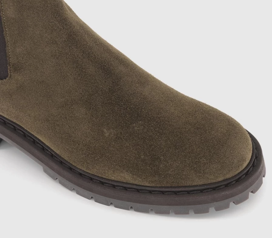 Common Projects Men's Grey Suede Chelsea Boots – Premium Leather Ankle Boots for Men