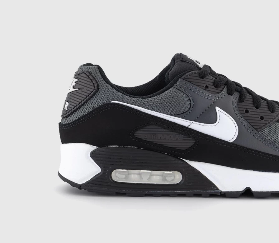 Nike Air Max 90 Women's Trainers in Black & White Leather - Stylish & Comfortable Running Shoes